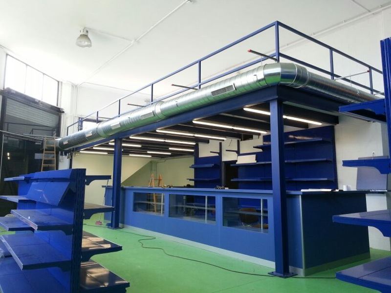 Climatització per conductes en nau industrial